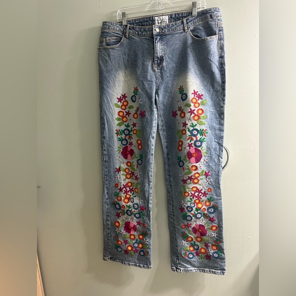 Lilly Pulitzer Denim - Lilly Pulitzer embroidered floral unique jeans Y2K